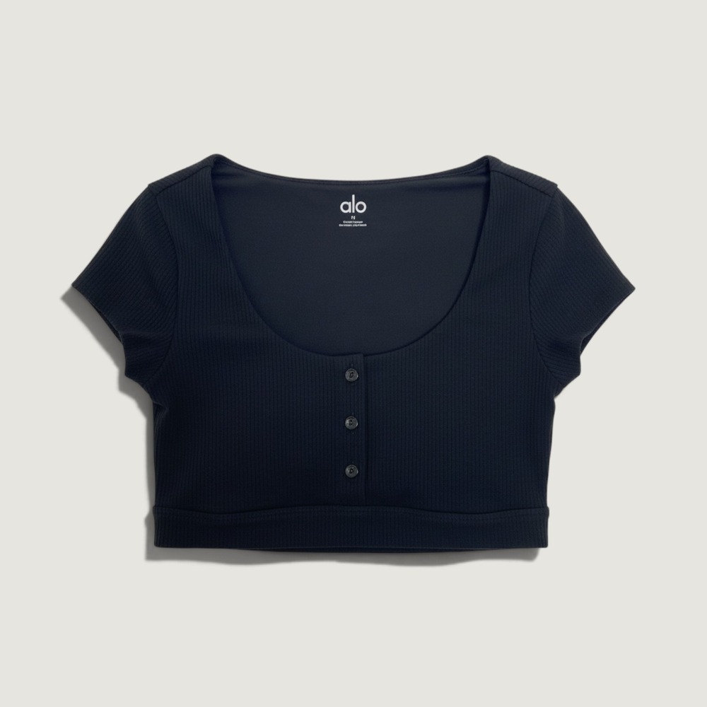 Alo Yoga Crop Top Ribbed Henley Black Medium